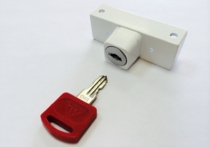 Детский замок на окно